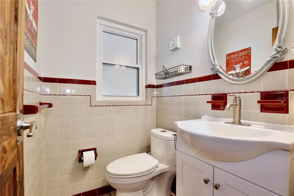 354 Monroe Avenue Apopka FL 32703