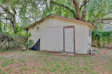 354 Monroe Avenue Apopka FL 32703