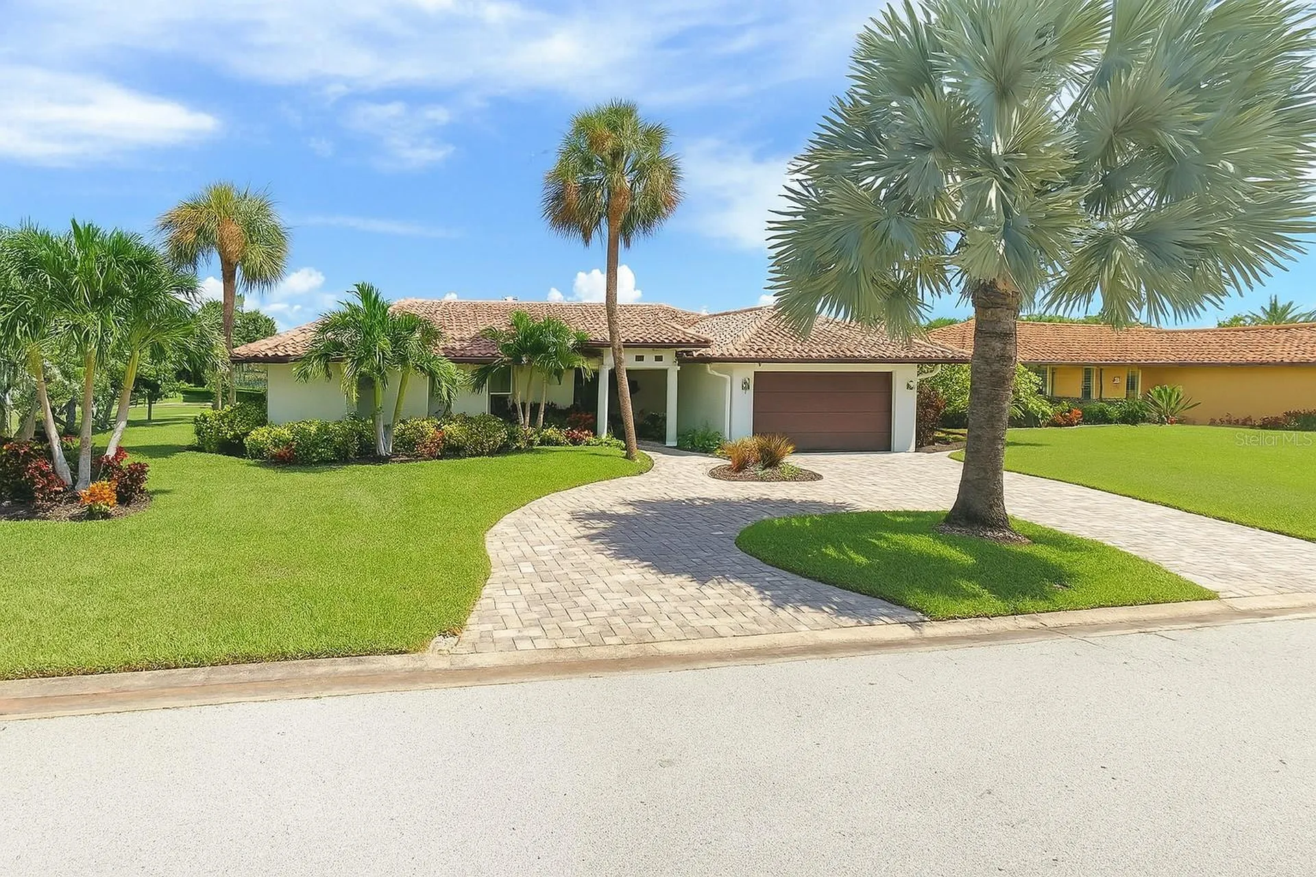 1998 Kansas Avenue NE St Petersburg FL 33703