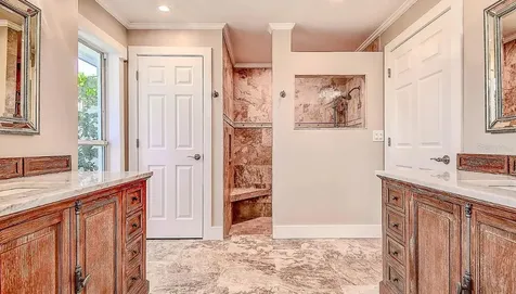 1998 Kansas Avenue NE St Petersburg FL 33703