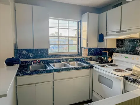 4922 S 84th Street Tampa FL 33619