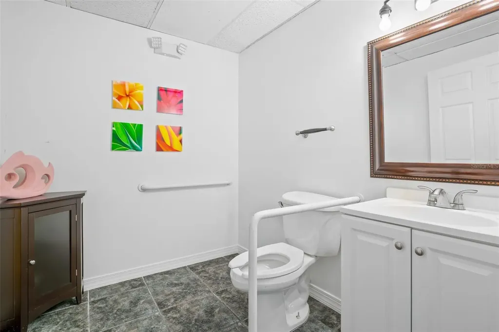 1213 SE 47th Terrace Cape Coral FL 33904