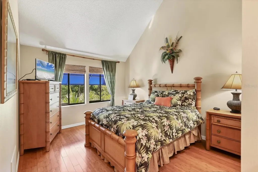 1912 Harbourside Drive Longboat Key FL 34228