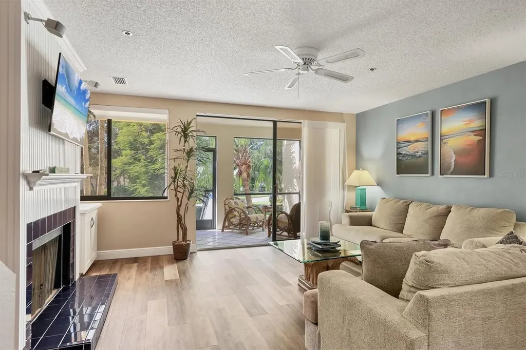 1912 Harbourside Drive Longboat Key FL 34228