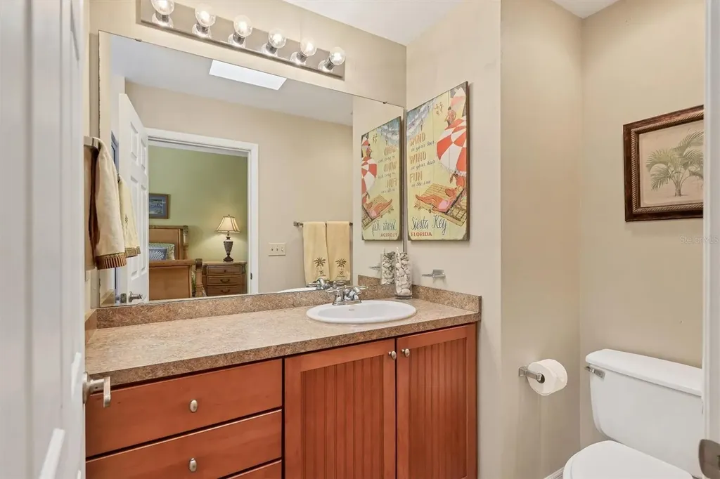 1912 Harbourside Drive Longboat Key FL 34228