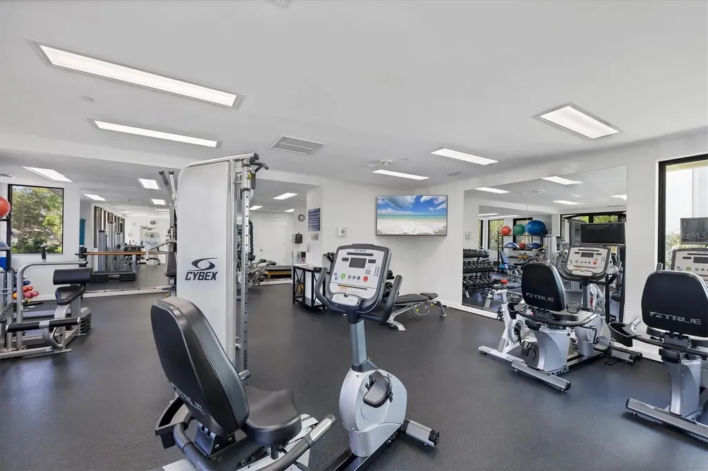 1912 Harbourside Drive Longboat Key FL 34228