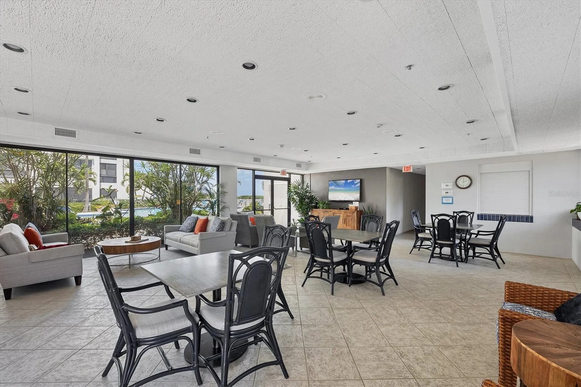 1912 Harbourside Drive Longboat Key FL 34228