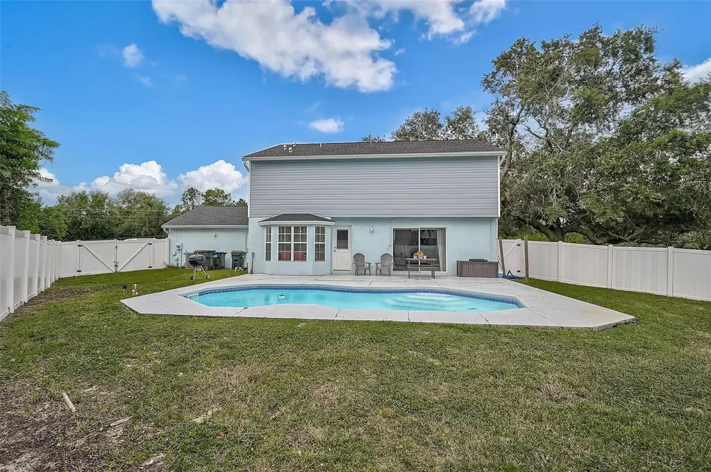 1998 Embassy Road North Port FL 34291
