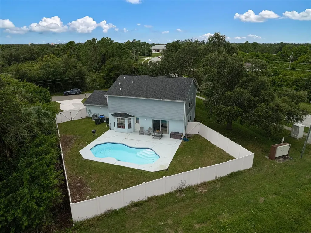 1998 Embassy Road North Port FL 34291