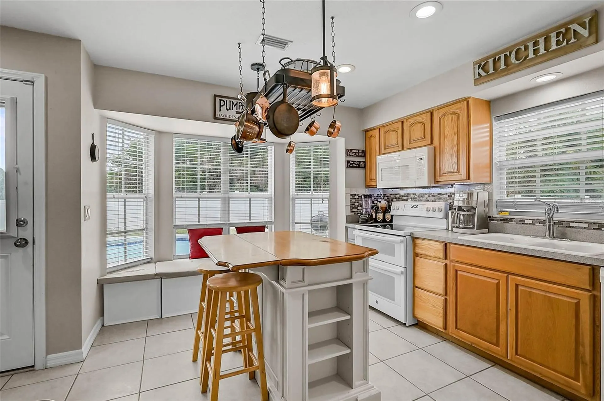 1998 Embassy Road North Port FL 34291