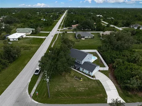 1998 Embassy Road North Port FL 34291