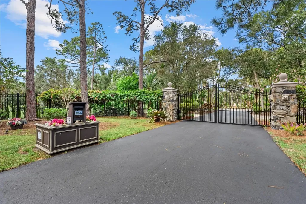 7340 Palomino Trail Sarasota FL 34241