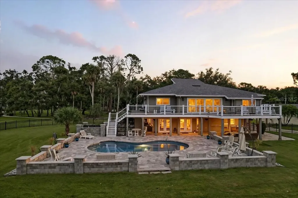 7340 Palomino Trail Sarasota FL 34241