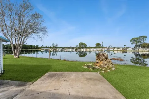 314 Lakeview Drive Osteen FL 32764