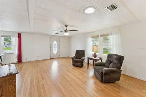 314 Lakeview Drive Osteen FL 32764