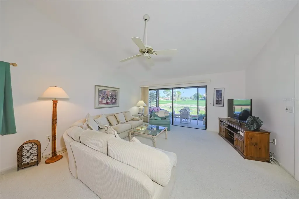 5941 Clubside Drive Sarasota FL 34243