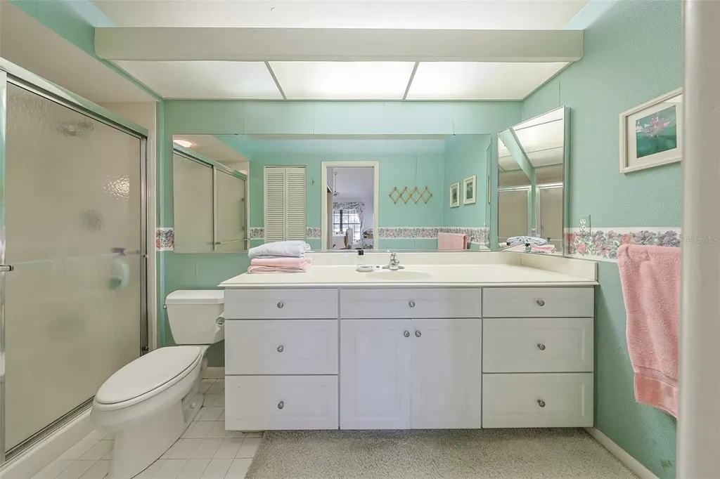 5941 Clubside Drive Sarasota FL 34243