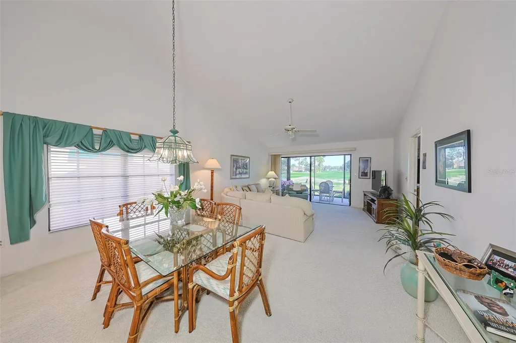 5941 Clubside Drive Sarasota FL 34243