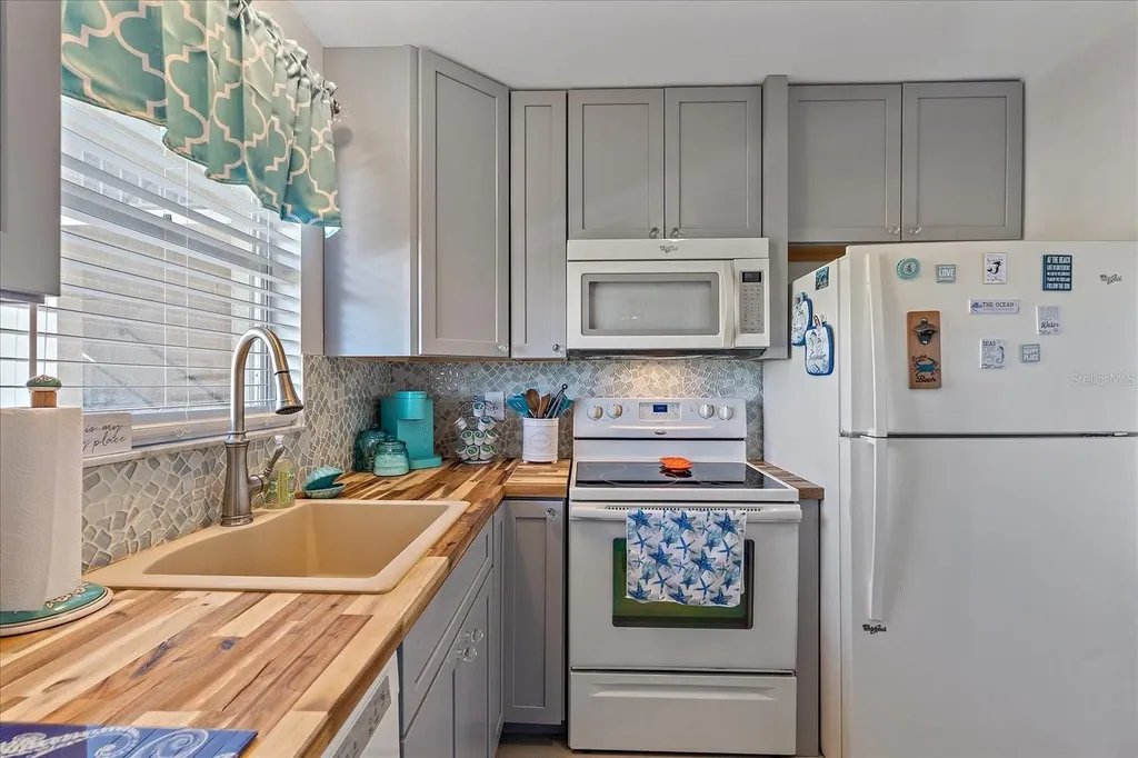 4460 Ironwood Circle Bradenton FL 34209