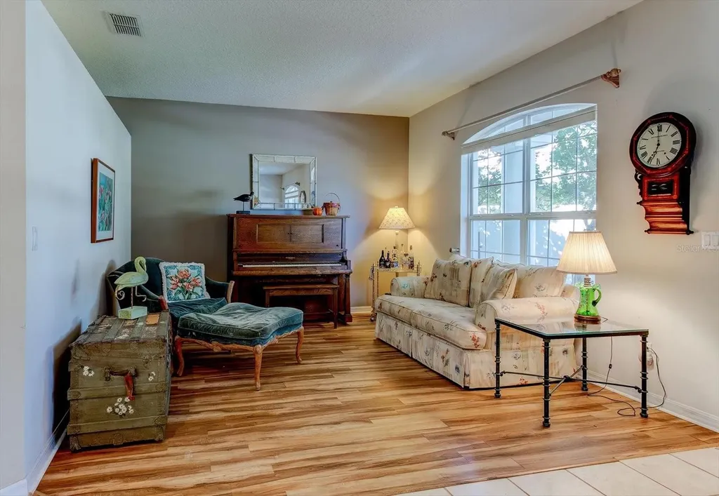 2613 Corbyton Court Orlando FL 32828