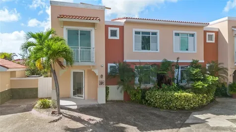 30 Flamboyan Greens Humacao PR 00791