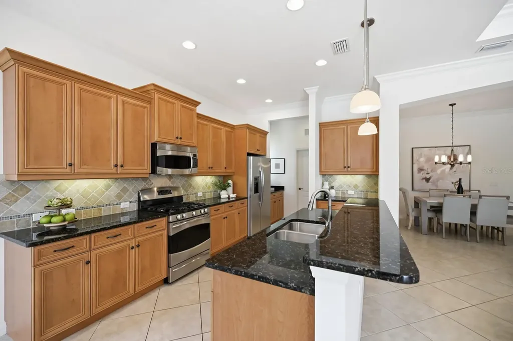 11728 Strandhill Court Lakewood Ranch FL 34202
