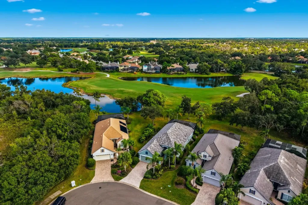 11728 Strandhill Court Lakewood Ranch FL 34202