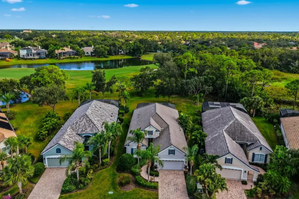 11728 Strandhill Court Lakewood Ranch FL 34202