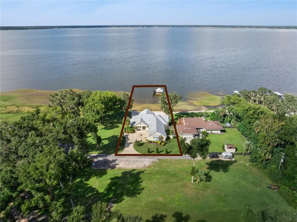 12943 SE Sunset Harbor Road Weirsdale FL 32195