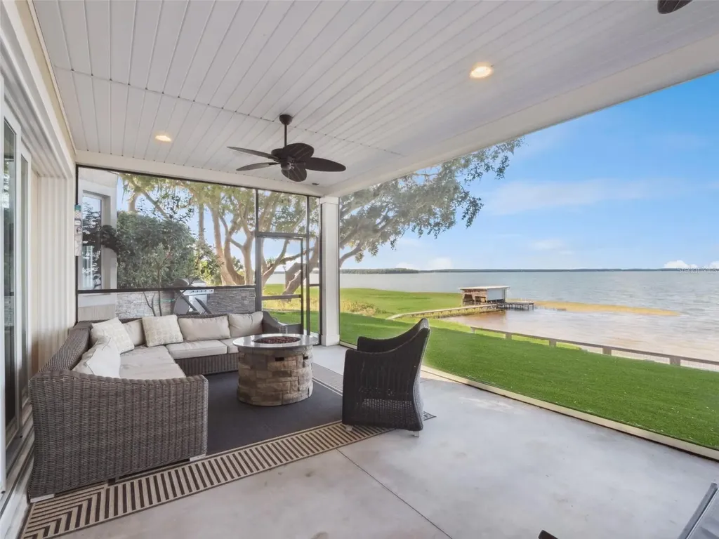 12943 SE Sunset Harbor Road Weirsdale FL 32195