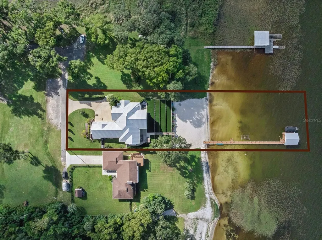 12943 SE Sunset Harbor Road Weirsdale FL 32195