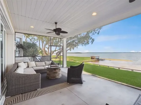 12943 SE Sunset Harbor Road Weirsdale FL 32195