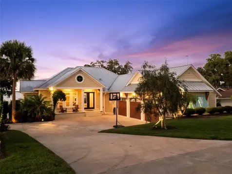 12943 SE Sunset Harbor Road Weirsdale FL 32195