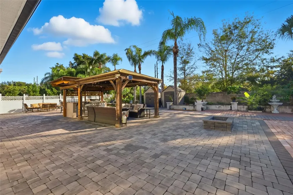 352 Radisson Place Oviedo FL 32765