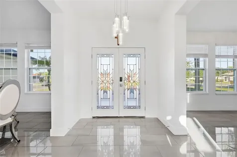 352 Radisson Place Oviedo FL 32765