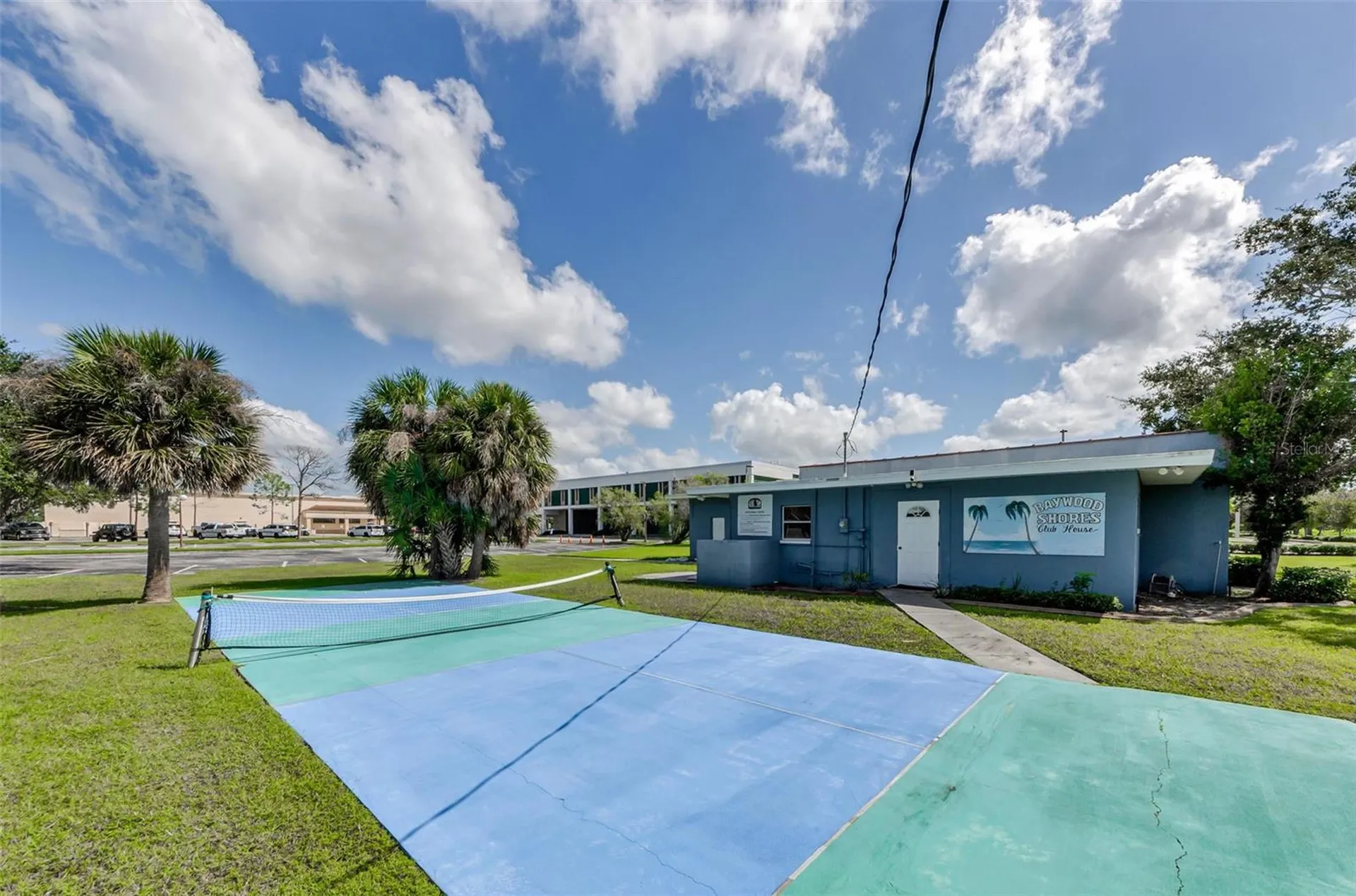 596 Baywood Drive N Dunedin FL 34698