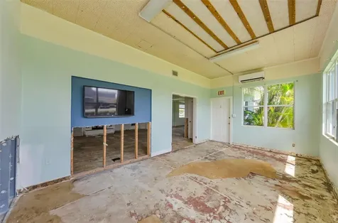 596 Baywood Drive N Dunedin FL 34698