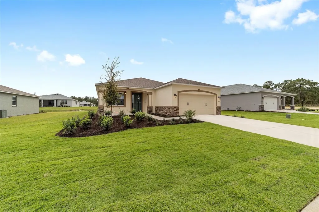 10425 SW 106th Court Ocala FL 34481