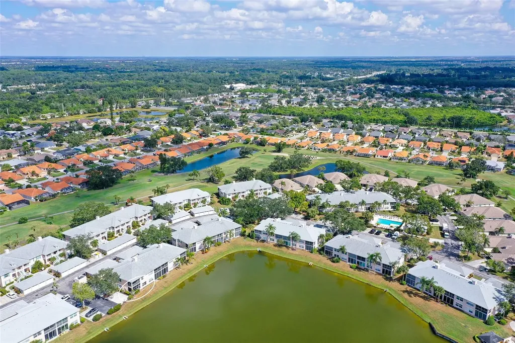 4207 Caddie Drive E Bradenton FL 34203