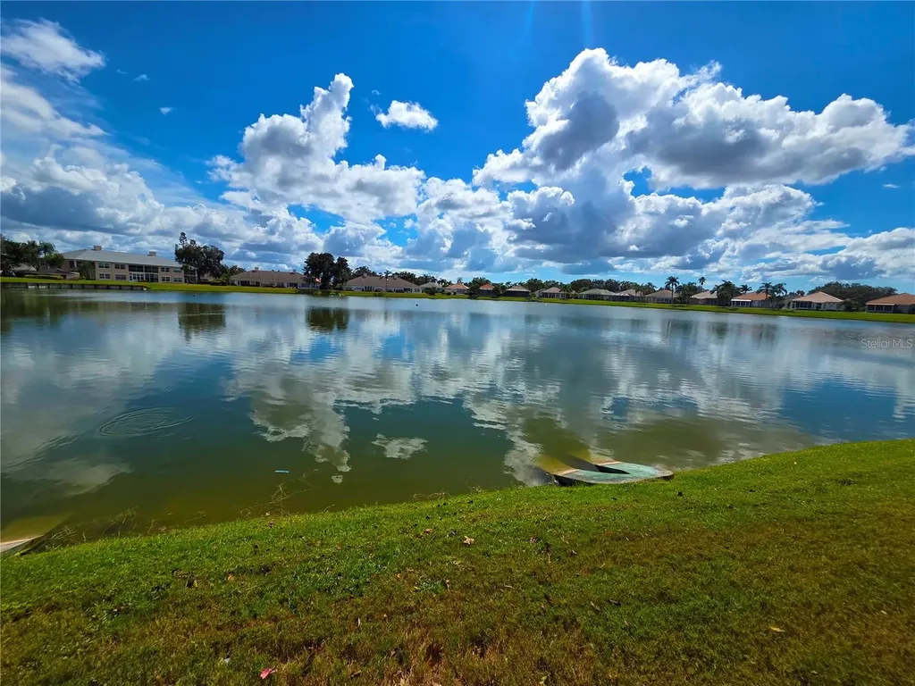 4207 Caddie Drive E Bradenton FL 34203