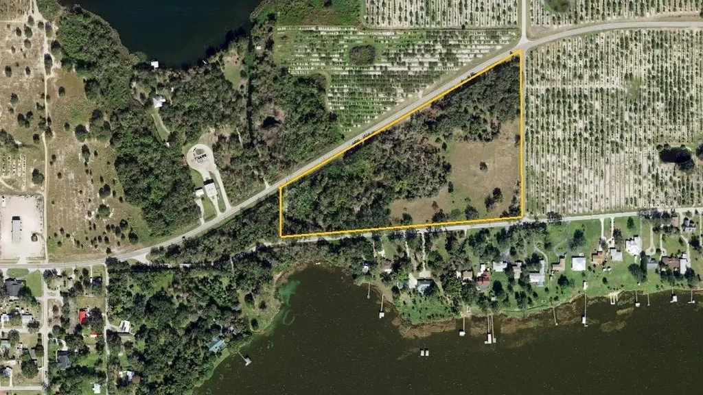 742 N Lake Reedy Boulevard Frostproof FL 33843