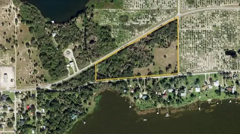 742 N Lake Reedy Boulevard Frostproof FL 33843
