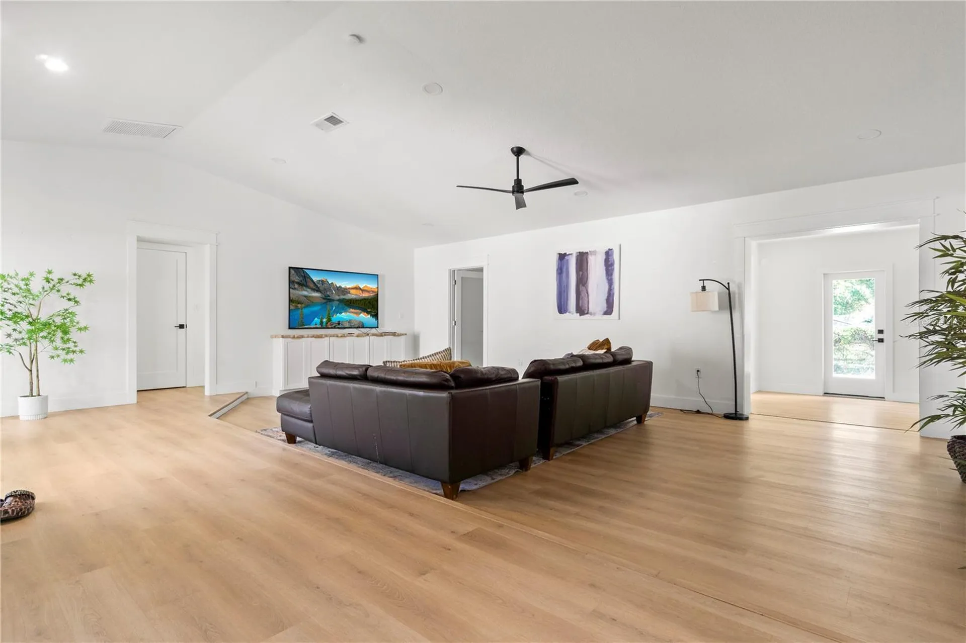 565 Sandy Hook Road Palm Harbor FL 34683