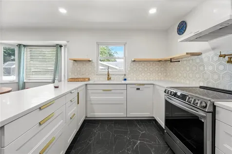 565 Sandy Hook Road Palm Harbor FL 34683