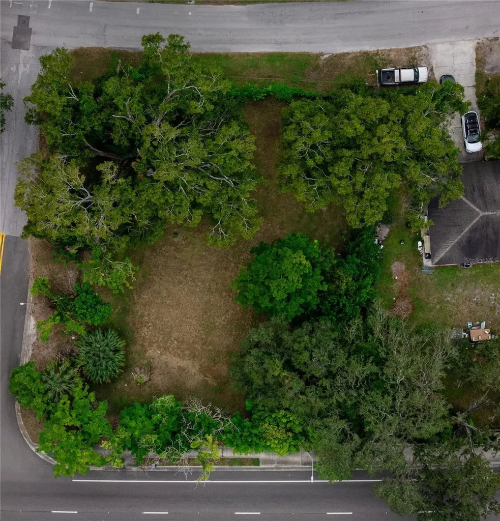 3902 E Hanlon Street Tampa FL 33604