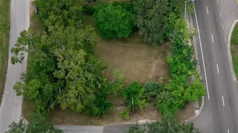 3902 E Hanlon Street Tampa FL 33604