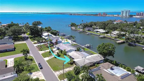 6747 28th Street S St Petersburg FL 33712