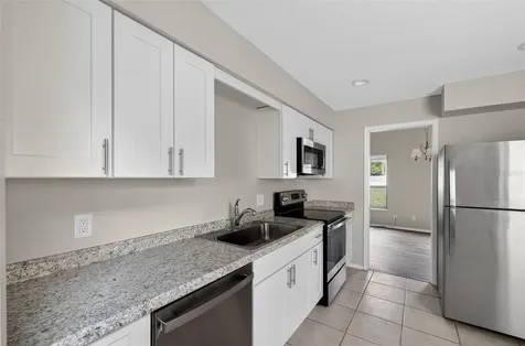 1034 Old South Lane Apopka FL 32712