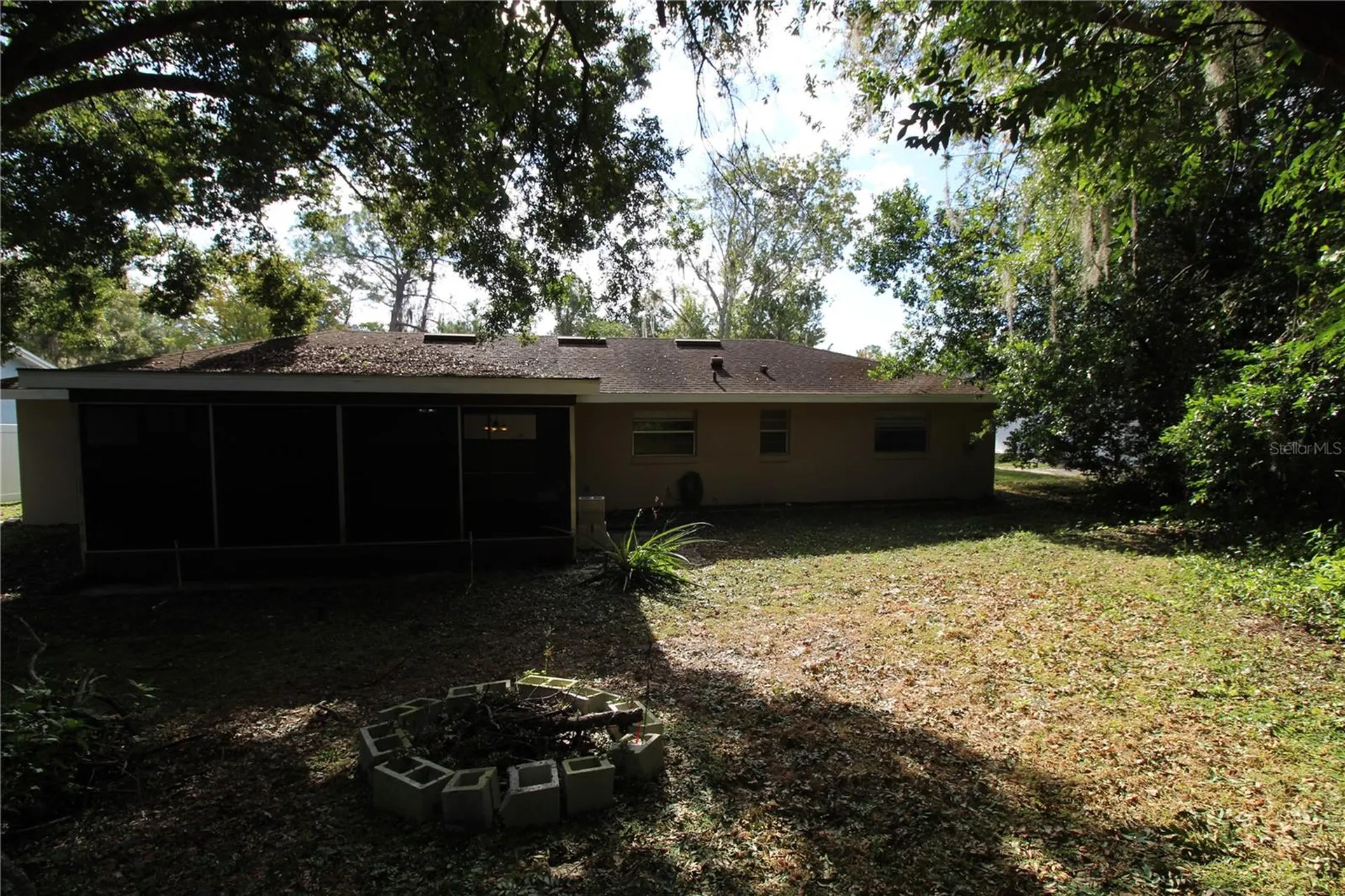 932 N Fairbairn Drive Deltona FL 32725
