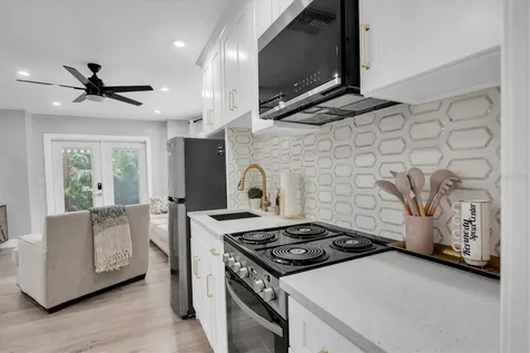 12844 74th Avenue Seminole FL 33776